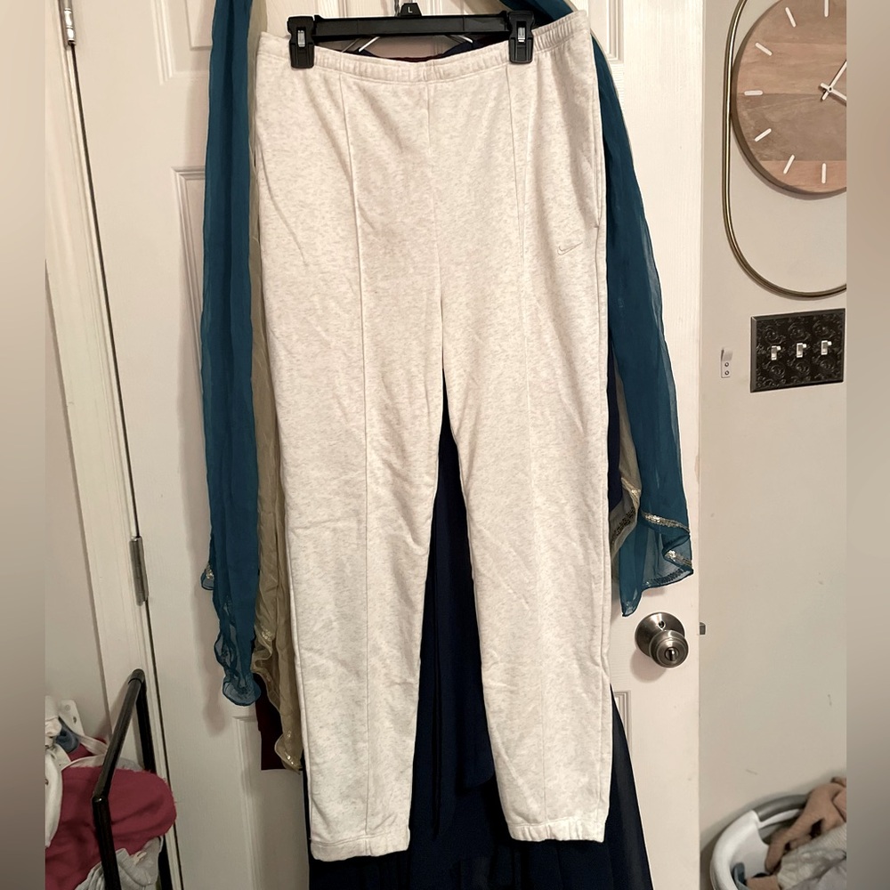 L Nike White Heather Pants